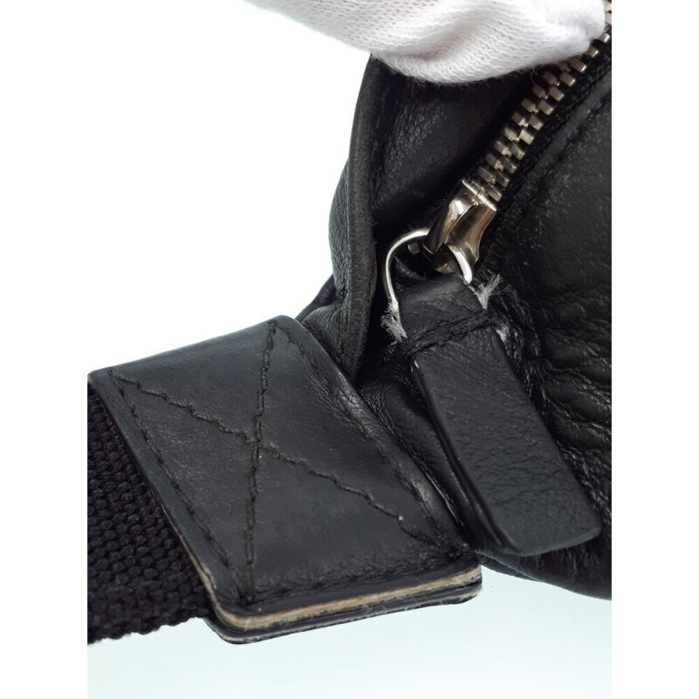 Balenciaga Belt Logo Everyday Bag - Picture 6 of 9